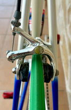Load image into Gallery viewer, 55cm Battaglin Vintage Road Race Bike
