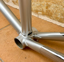 Load image into Gallery viewer, 57cm Cinelli SC Supercorsa Frameset 2018 model

