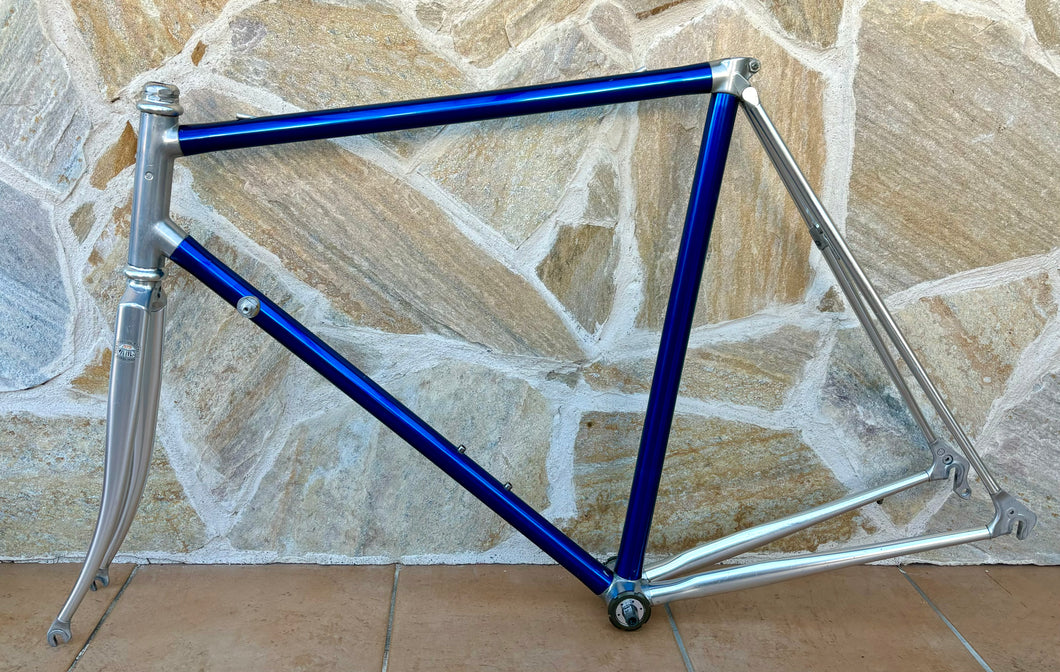 57cm Vitus 979 Dural Frameset - Mavic bb, Stronglight hs