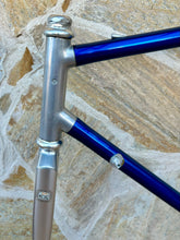 Load image into Gallery viewer, 57cm Vitus 979 Dural Frameset - Mavic bb, Stronglight hs
