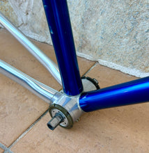 Load image into Gallery viewer, 57cm Vitus 979 Dural Frameset - Mavic bb, Stronglight hs
