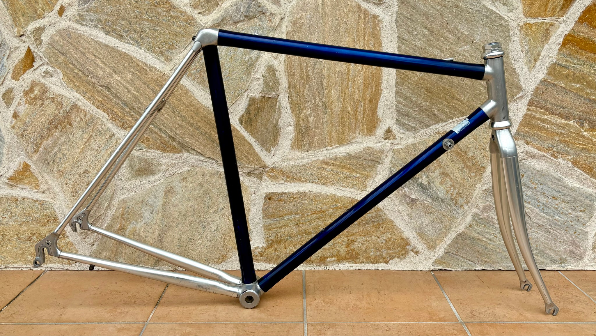 Cadre Vélo Course Vintage – Femme – 28″ – Acier – Début 1900 – Sans Marque