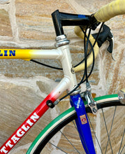 Load image into Gallery viewer, 55cm Battaglin Vintage Road Race Bike
