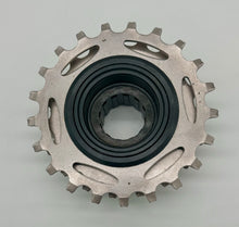 Load image into Gallery viewer, NOS Shimano Dura Ace MF-7400 Freewheel 6 speed
