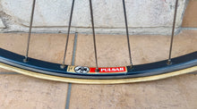 Load image into Gallery viewer, Fir Pulsar Campagnolo C Record Wheelset for tubular
