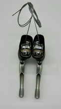 Load image into Gallery viewer, Shimano 105 Brakelevers BL 1055
