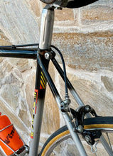Load image into Gallery viewer, Viner New Design Road Race Bike 1980s
