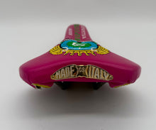Load image into Gallery viewer, Boschetti pantographed Giorgio Siligardi Saddle - Purple
