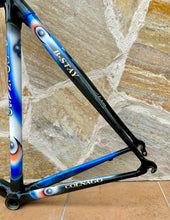 Load image into Gallery viewer, 56cm - 57cm Colnago C40 B-Stay Carbon Frameset
