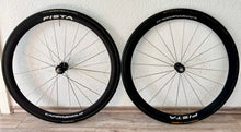 Load image into Gallery viewer, Campagnolo Pista Wheelset For Tubular
