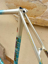 Load image into Gallery viewer, 60cm Patelli Super Corsa Frameset
