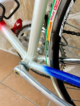 Load image into Gallery viewer, 55cm Battaglin Vintage Road Race Bike

