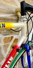 Load image into Gallery viewer, 55cm Battaglin Vintage Road Race Bike
