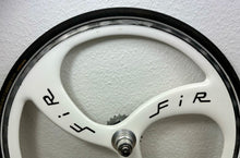 Load image into Gallery viewer, FIR Tre Razze Carbon Trispoke Rear Wheel 26#
