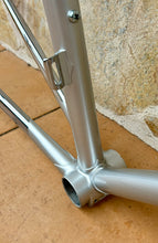 Load image into Gallery viewer, 57cm Cinelli SC Supercorsa Frameset 2018 model
