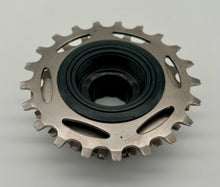 Load image into Gallery viewer, NOS Shimano Dura Ace MF-7400 Freewheel 6 speed
