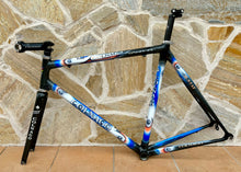 Load image into Gallery viewer, 56cm - 57cm Colnago C40 B-Stay Carbon Frameset
