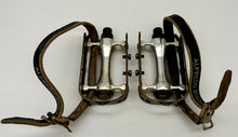 Load image into Gallery viewer, Mavic 640 SSC Pedals with Alfredo Binda Straps

