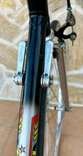 Load image into Gallery viewer, Viner New Design Road Race Bike 1980s
