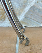 Load image into Gallery viewer, 54cm Pinarello Treviso Frameset - New paint
