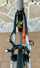 Load image into Gallery viewer, Viner New Design Road Race Bike 1980s
