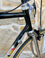 Load image into Gallery viewer, Viner New Design Road Race Bike 1980s
