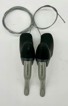Load image into Gallery viewer, Shimano 105 Brakelevers BL 1055
