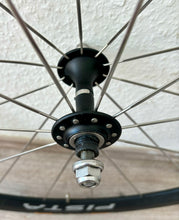 Load image into Gallery viewer, Campagnolo Pista Wheelset For Tubular
