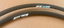 Load image into Gallery viewer, NOS Campagnolo Omega V Clincher Rims 36h
