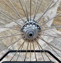 Load image into Gallery viewer, Ambrosio Focus TQB Campagnolo Record 32H Wheelset for Clincher
