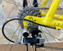 Load image into Gallery viewer, 1991 Cannondale SR 1000 &quot;Pro Series&quot; Road Race Bike
