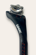 Load image into Gallery viewer, Look Ergopost 1 Carbon Seatpost 27,2mm
