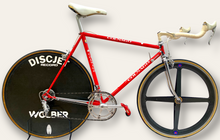 Load image into Gallery viewer, 55cm Colnago Vintage Lo Pro TT Crono Bike
