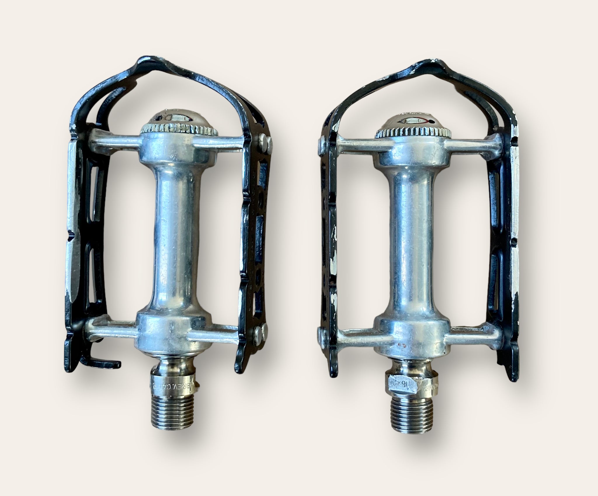 campagnolo spd pedals Campagnolo Super Record Titanium Pedals – Mastroianni Classic Bikes